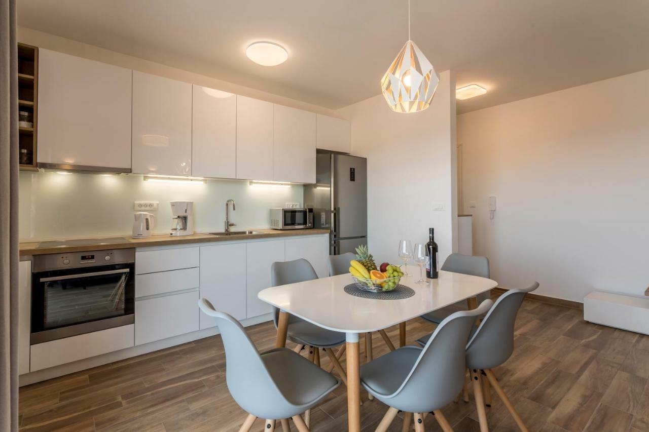Luxury View Apartments Rogoznica  Exterior photo